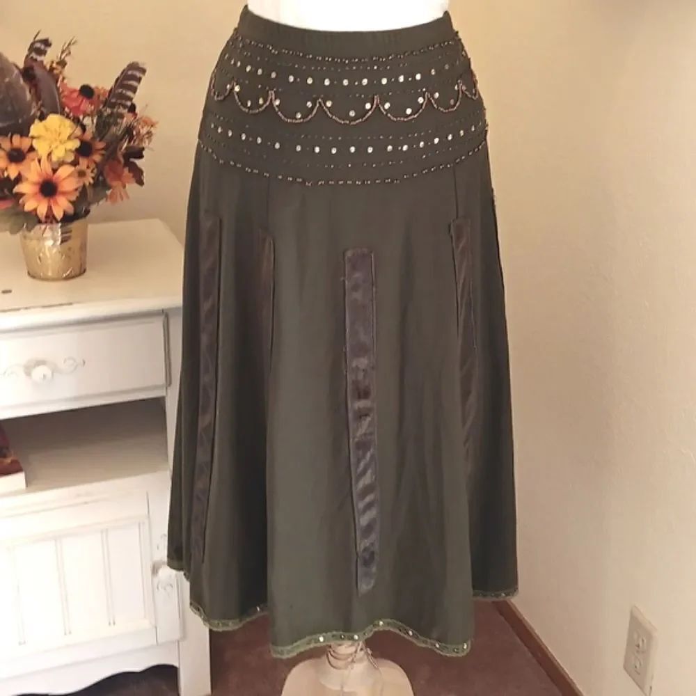 DeCo USA Embellished Skirt